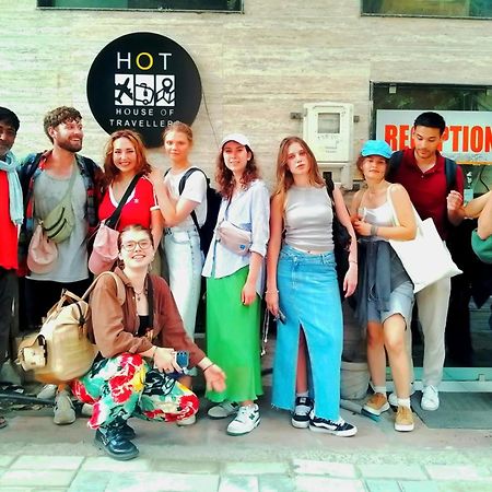 Hot - House Of Travellers Taj View Hostel Agra  Buitenkant foto