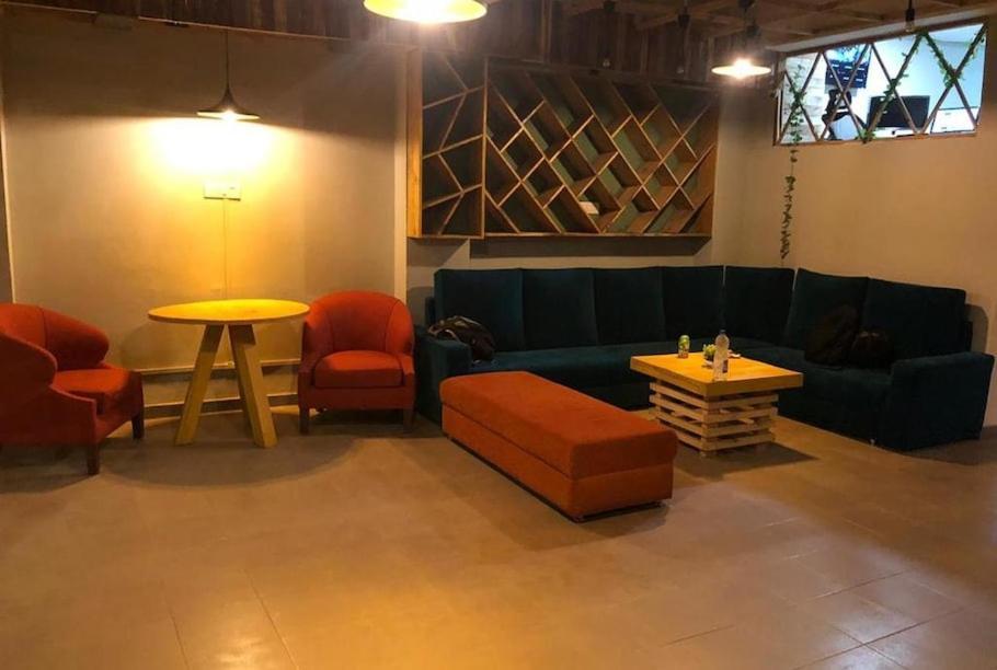 Hot - House Of Travellers Taj View Hostel Agra  Buitenkant foto