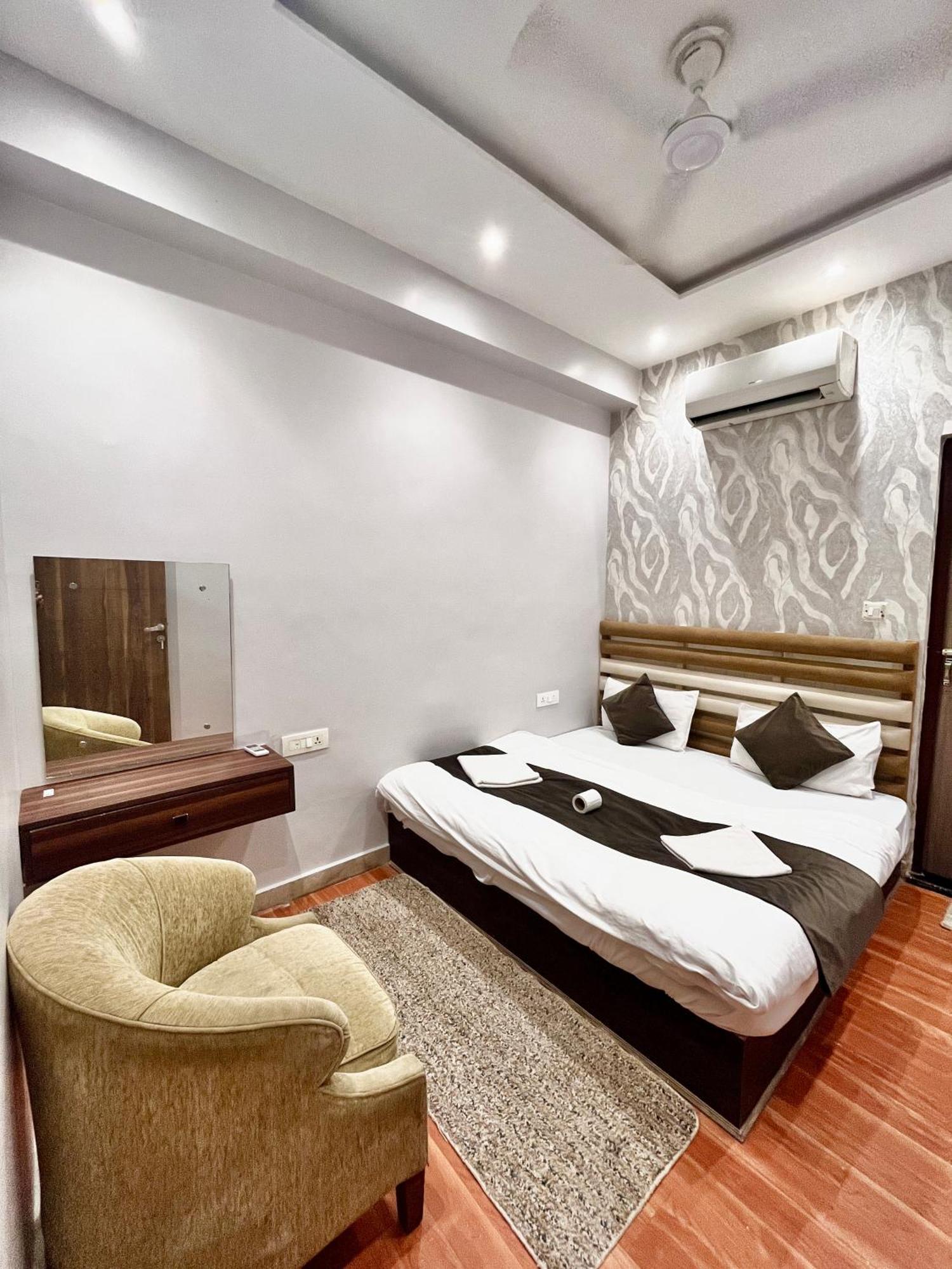Hot - House Of Travellers Taj View Hostel Agra  Buitenkant foto